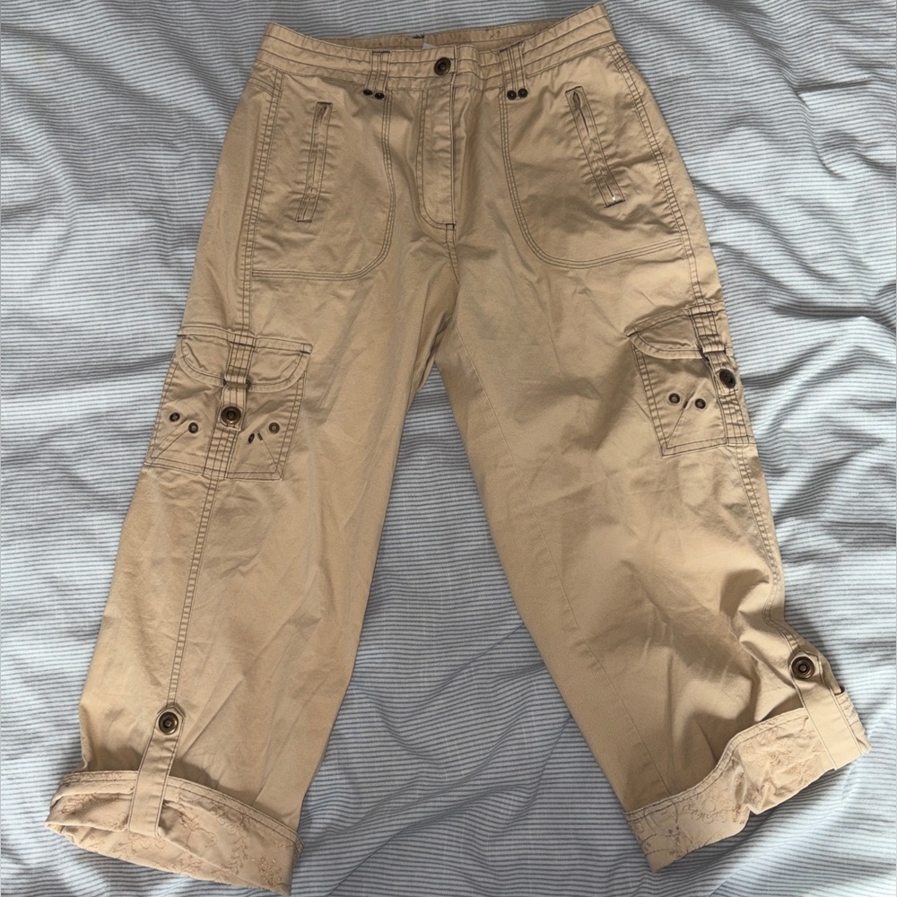 Y2K Marie Claire capris
